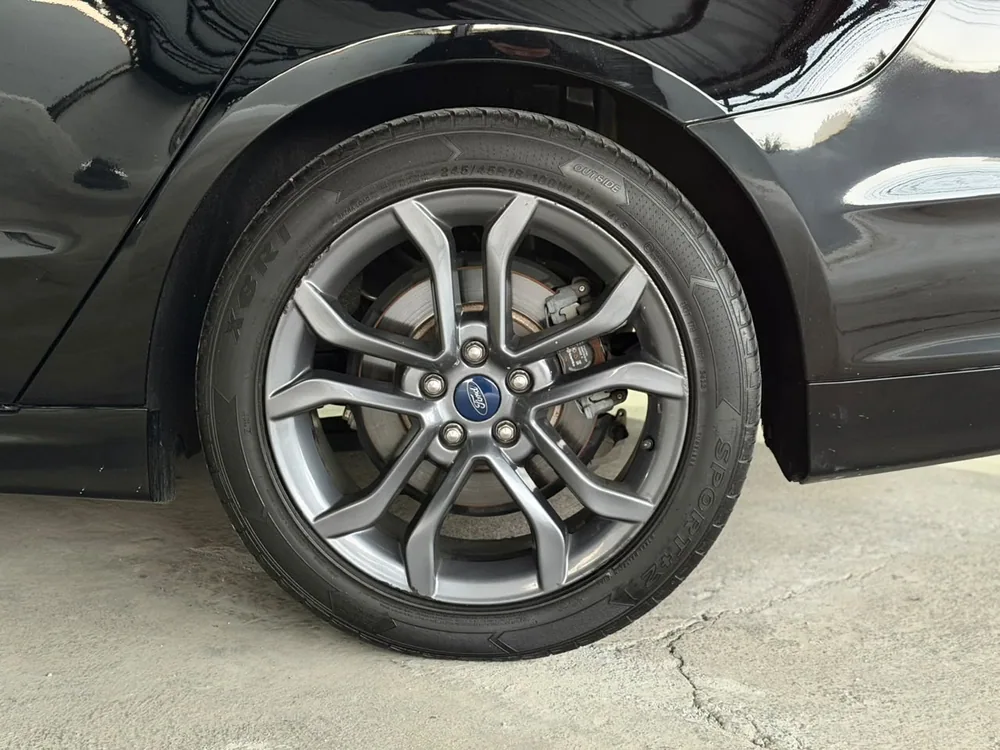 Roda do Ford Fusion